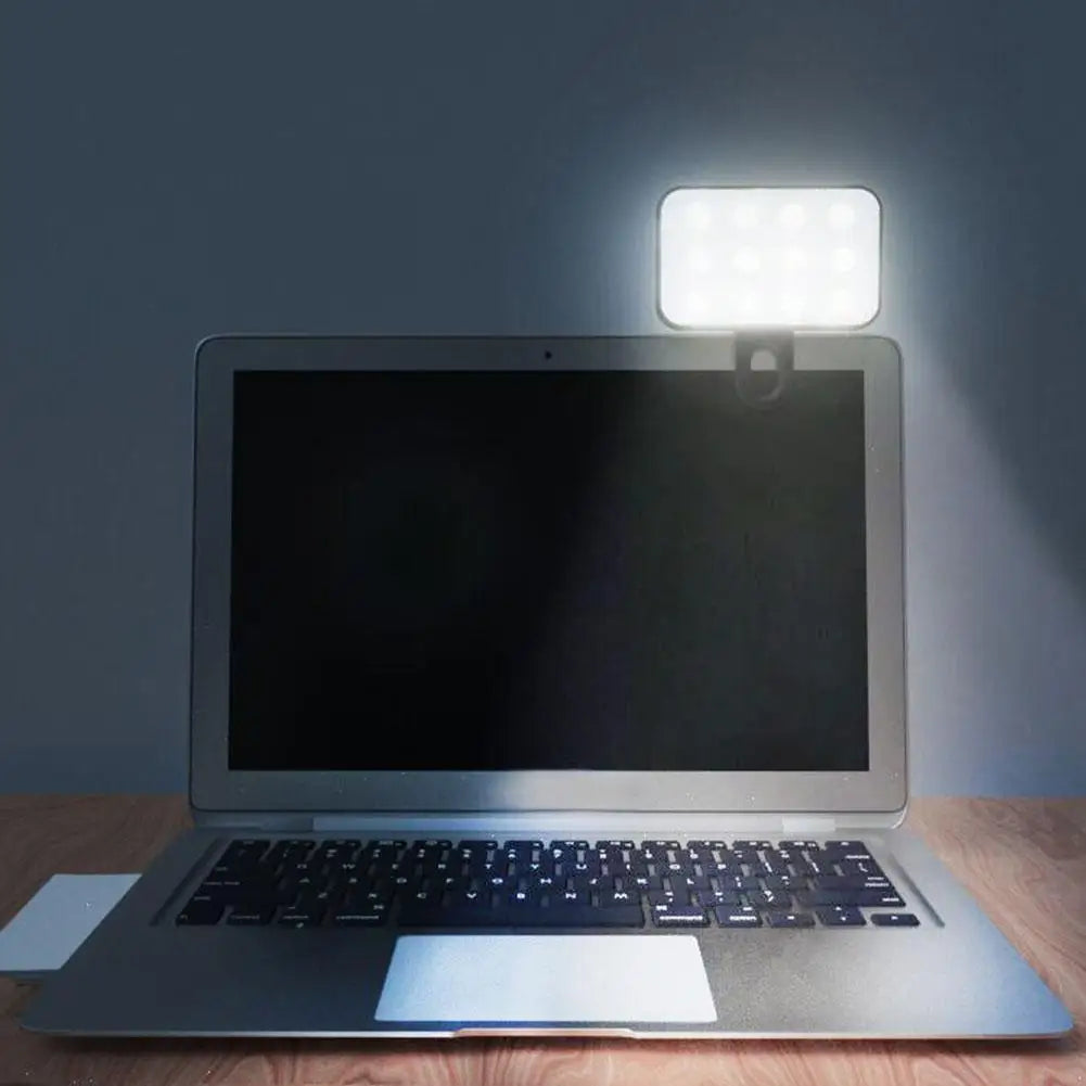 Creator Light Clip™